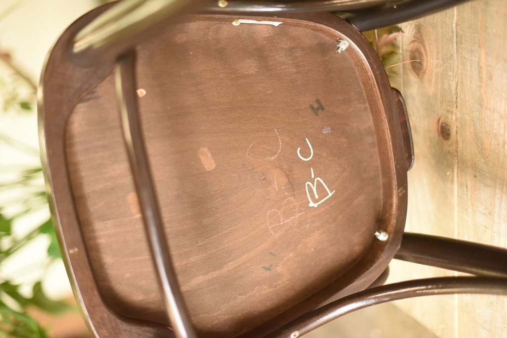 104560　No.056　311056　USED TON CHAIR　中古
