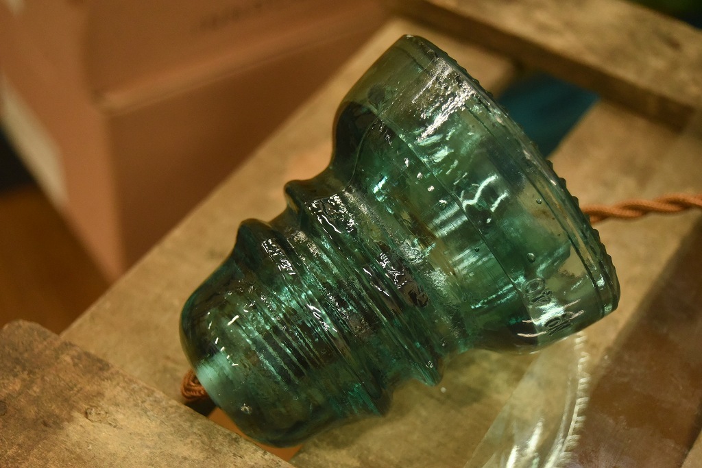 104775 インダストリアル　ガラスインシュレーター　ランプ　照明　USA　　碍子　i008