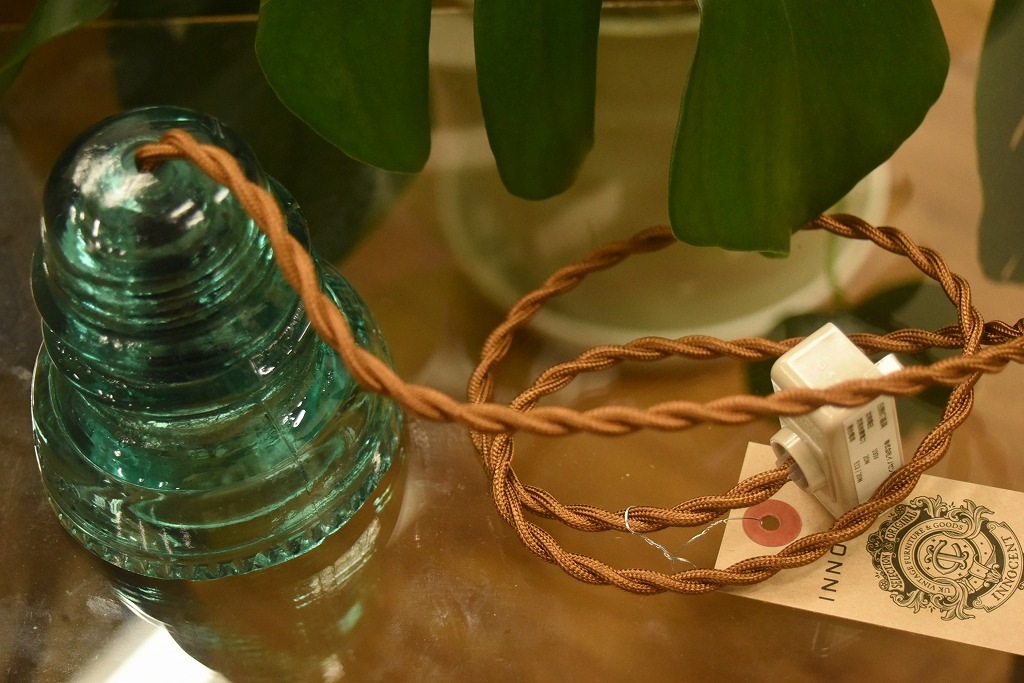 104775 インダストリアル　ガラスインシュレーター　ランプ　照明　USA　　碍子　i008