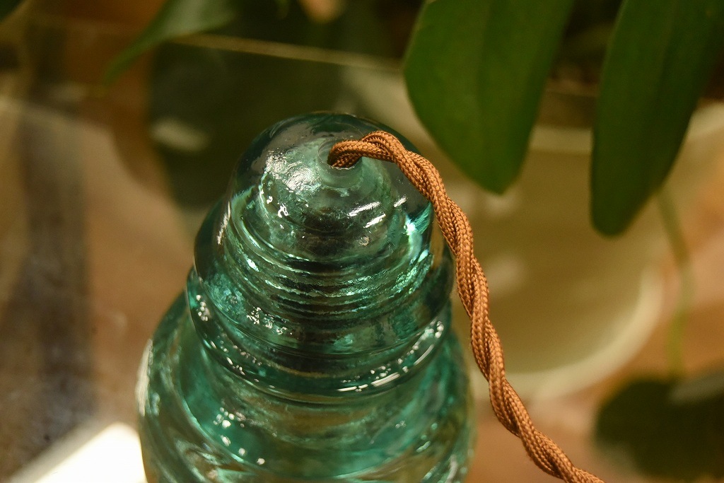 104775 インダストリアル　ガラスインシュレーター　ランプ　照明　USA　　碍子　i008