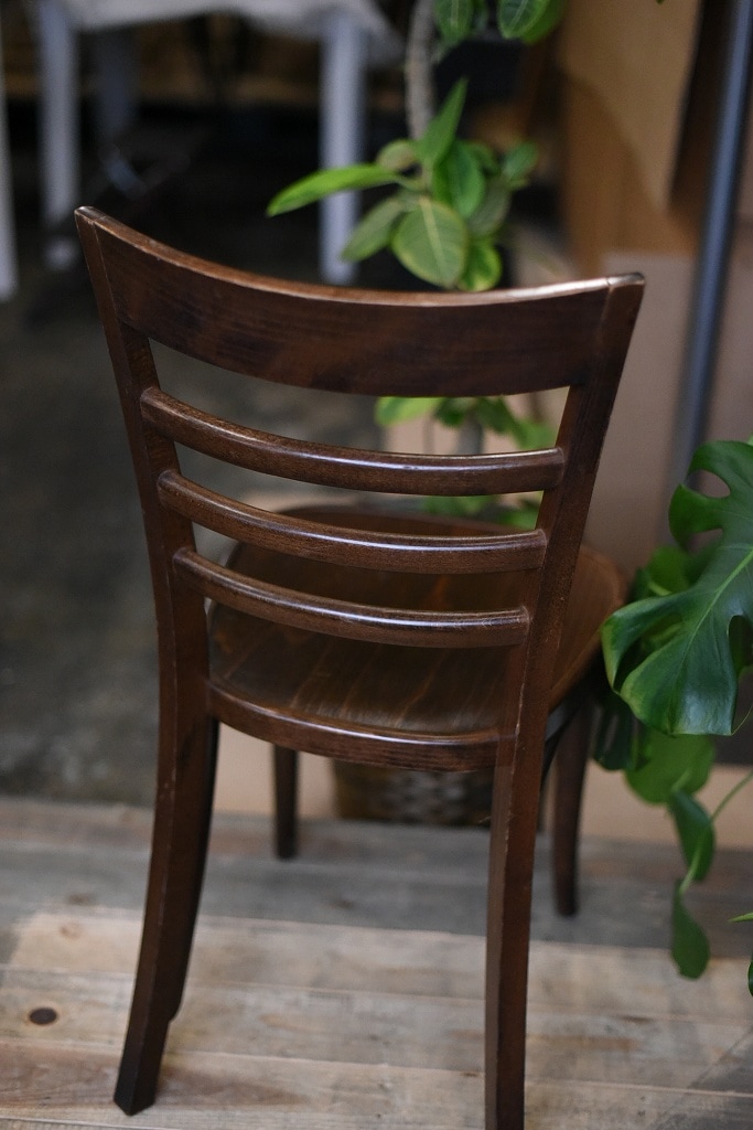 104843 USED TON CHAIR 中古