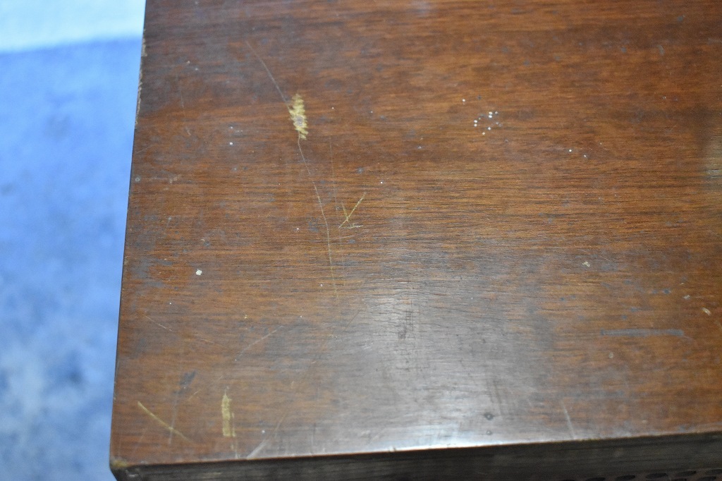 002209 ヴィンテージ「R・F・T　AM/FM-Super Dominante W102」　ラジオ　ドイツ製 MADE IN GERMANY