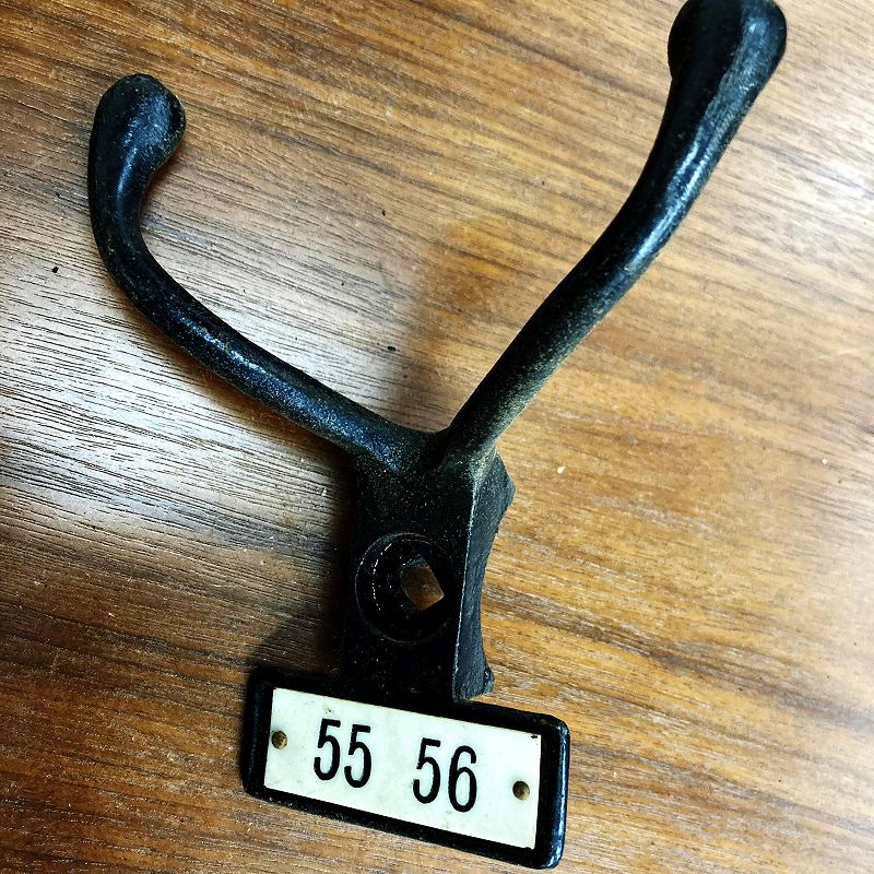 A0043 ヴィンテージ アイアン フック　ウォールハンガー　ダブルフック