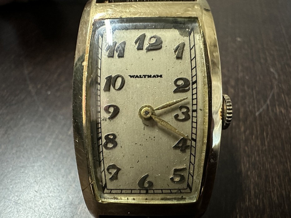 107706 腕時計 1934年「WALTHAM」ウォルサム 14KG トノー型（樽
