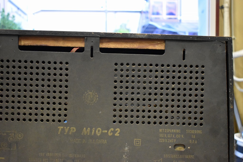 000528 ヴィンテージ「TYO M10-C2」　ラジオ　ブルガリア製 MADE IN BULGARIA