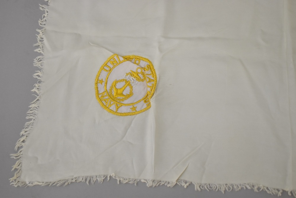 108840 ヴィンテージ 大判 スカーフ USN（United States Navy） アメリカ海軍 刺繍