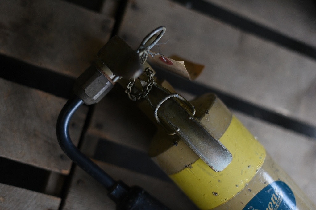 ヴィンテージ 真鍮製　消火器　FIRE EXTINGUISHER 　ブラス英国製 ヴィンテージ 真鍮製消火器FIRE EXTINGUISHER ブラス英国製