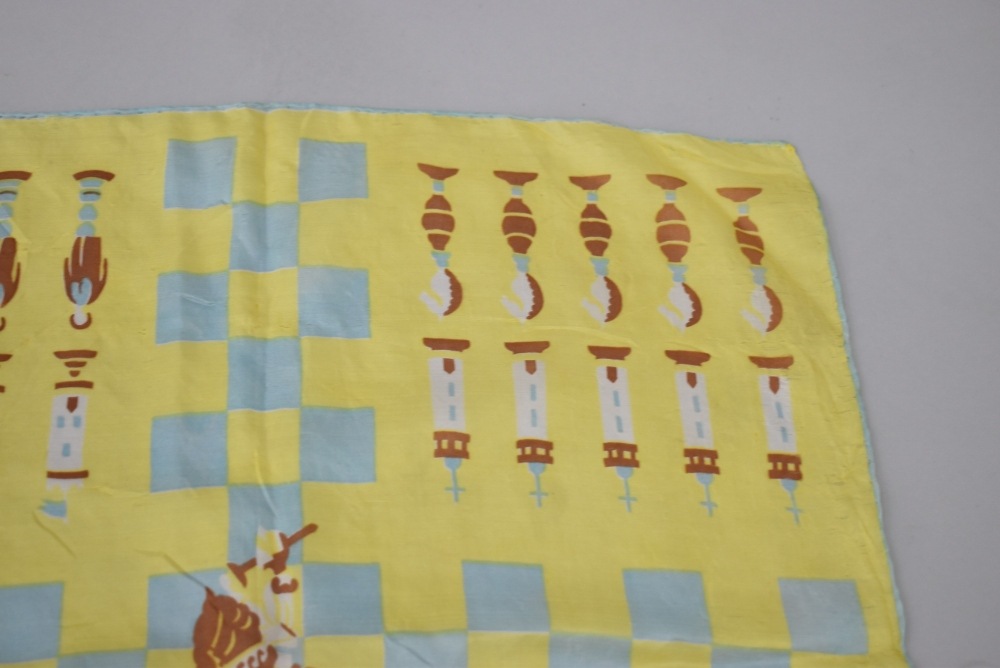 108786 ヴィンテージ 小判  スカーフ チェス 騎士 黄色