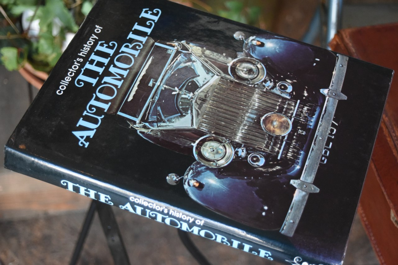 101908 洋書 「Collector's History Of The AUTOMOBILE」