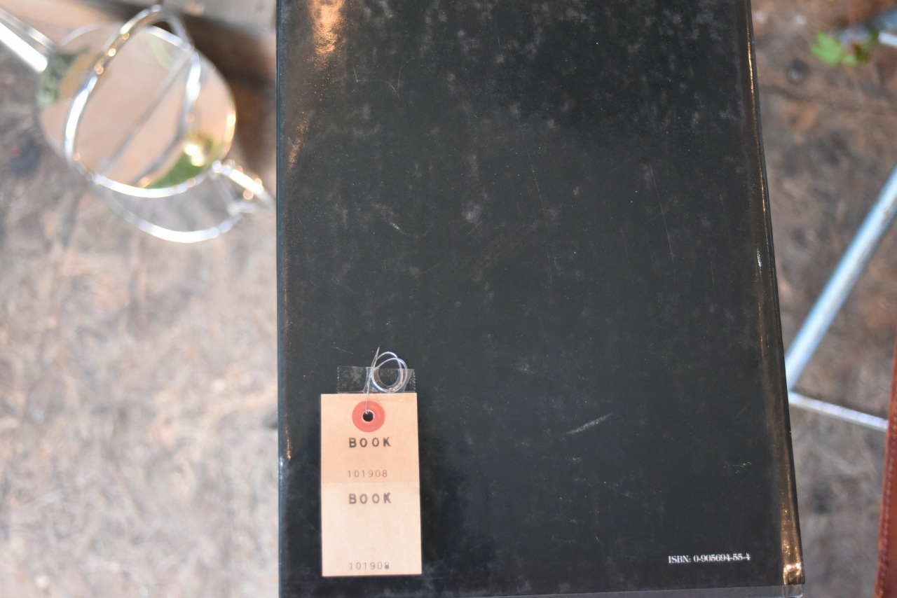 101908 洋書 「Collector's History Of The AUTOMOBILE」