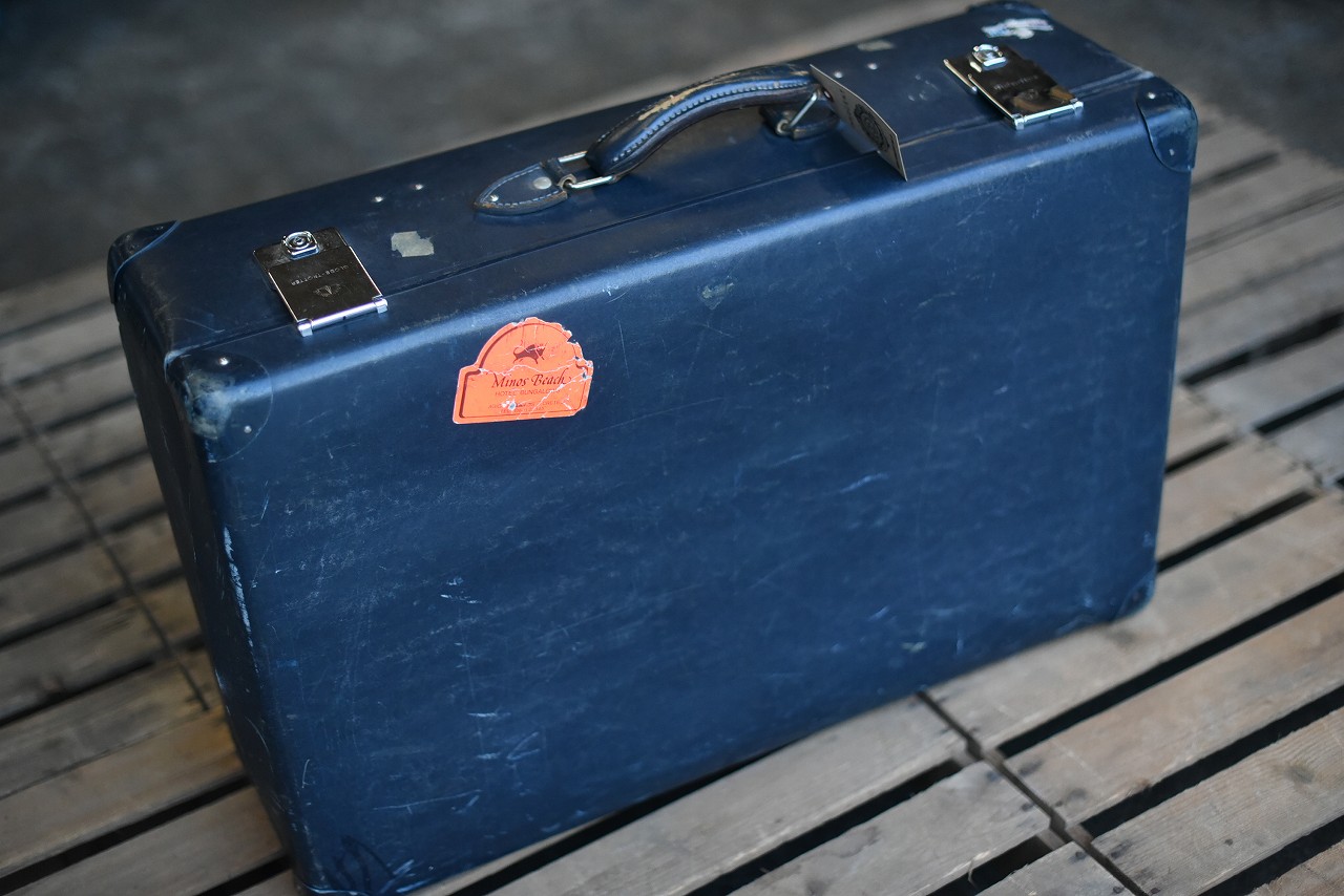 106001 UK ヴィンテージ　英国 グローブ トロッター 「GLOBE TROTTER」 MADE IN ENGLAND 刻印