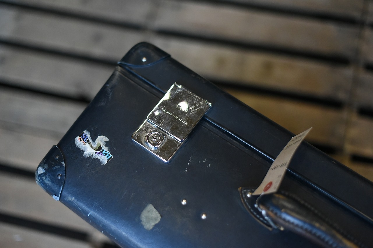 106001 UK ヴィンテージ　英国 グローブ トロッター 「GLOBE TROTTER」 MADE IN ENGLAND 刻印