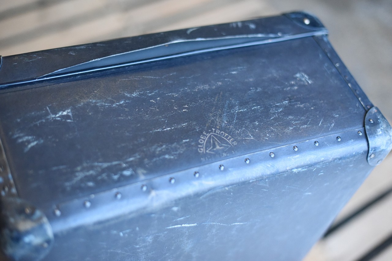 106001 UK ヴィンテージ　英国 グローブ トロッター 「GLOBE TROTTER」 MADE IN ENGLAND 刻印