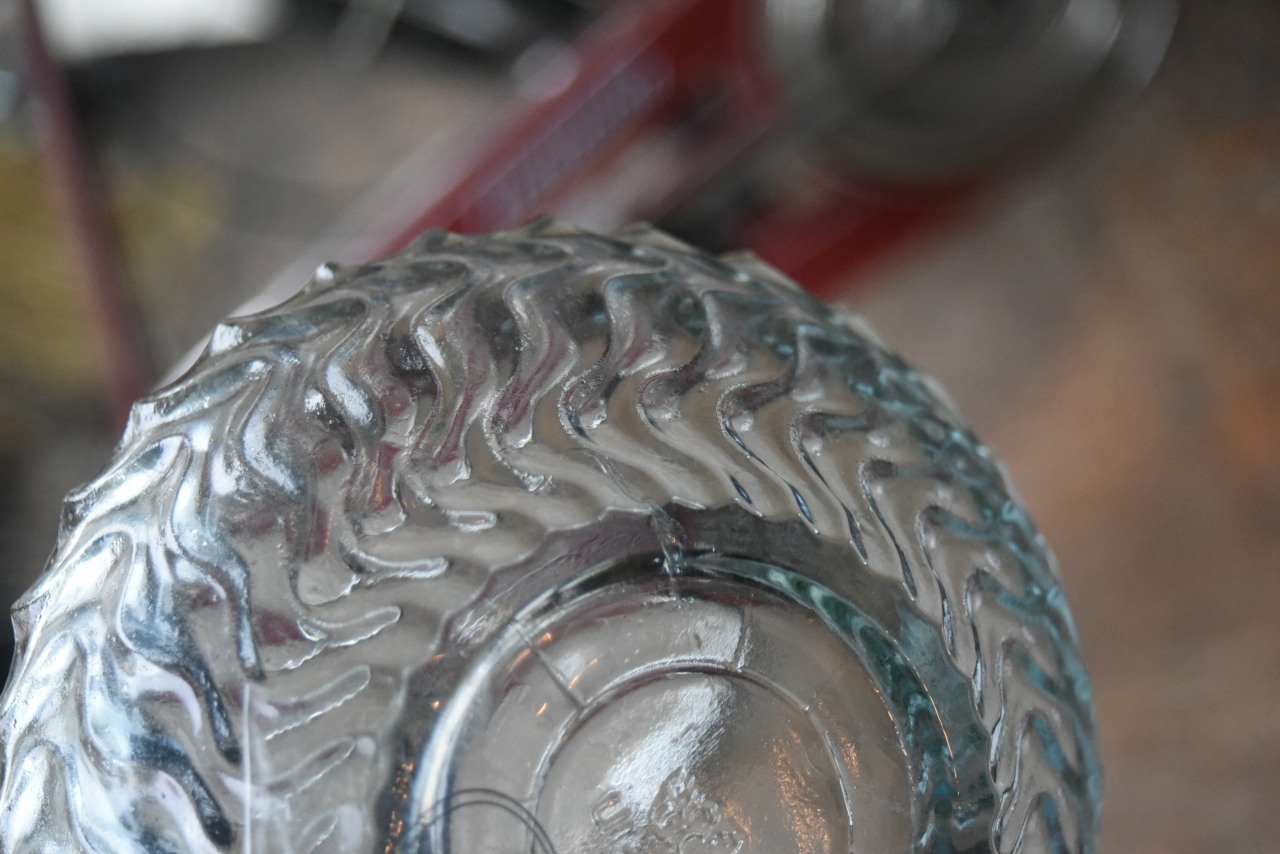 102487 ヴィンテージ　英国 ガラス ボール　UK刻印