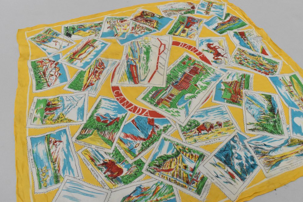 108846 ヴィンテージ 大判 スーベニア スカーフ  Souvenir scarf
