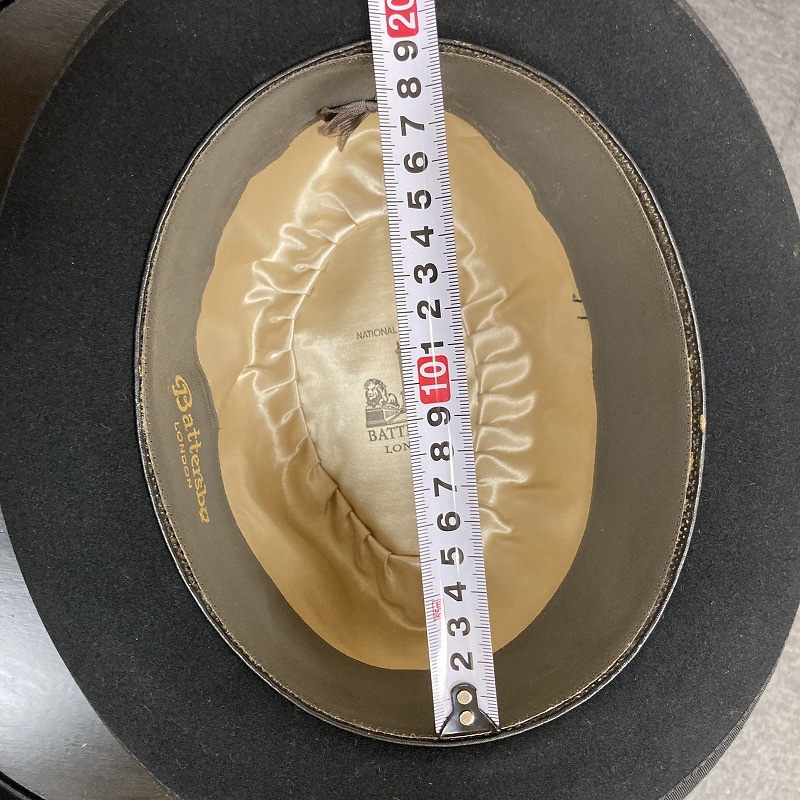 美品 英国ヴィンテージ Battersby ハット 美品 レアカラー 58cm 美品 英国ヴィンテージ Battersby ハット 美品 レアカラー 58cm 美品