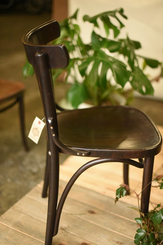 104574　No.056　311056　USED TON CHAIR　中古