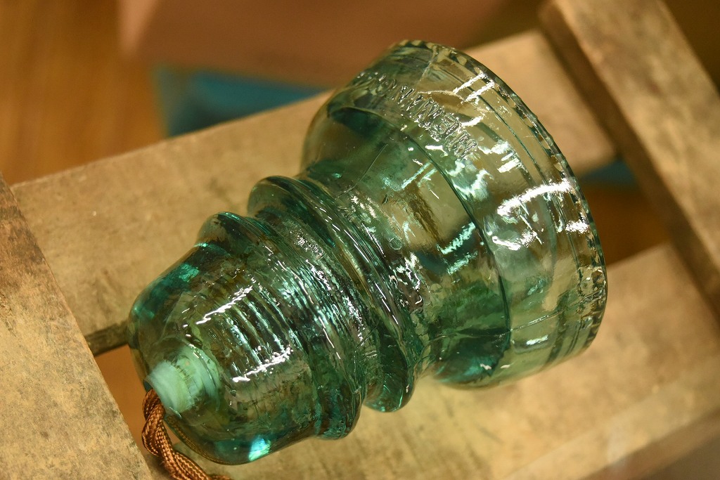 104768 インダストリアル ガラスインシュレーター ランプ 照明 USA 碍子 i008