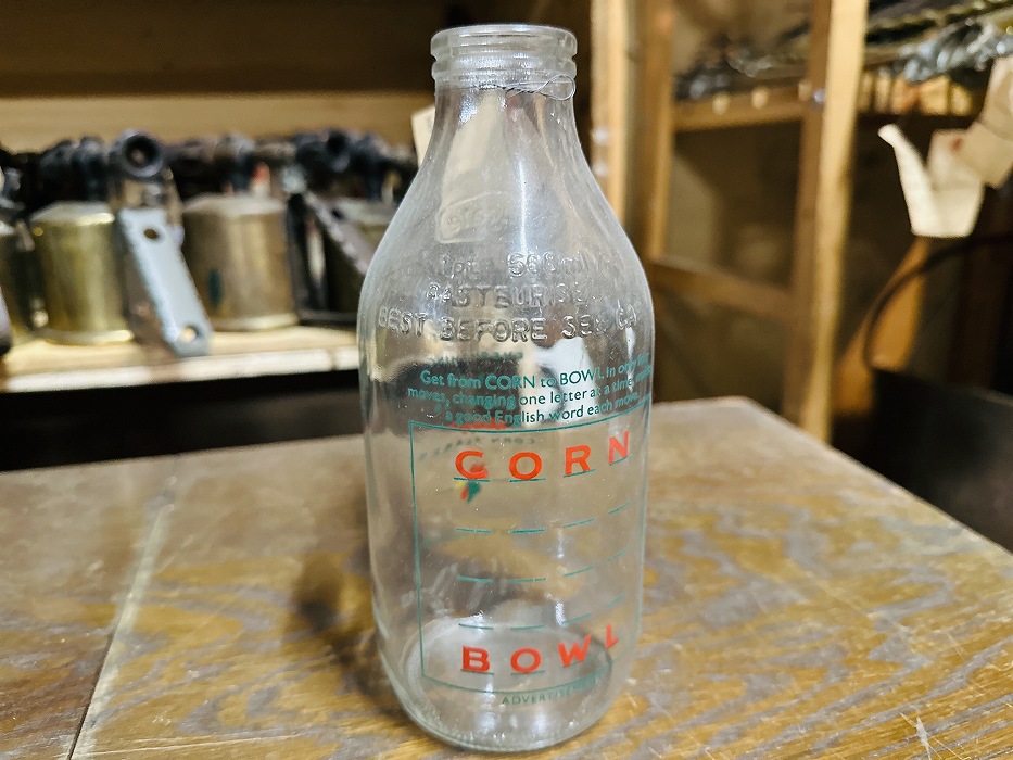 001901 ヴィンテージ ボトル 瓶 イギリス ガラス