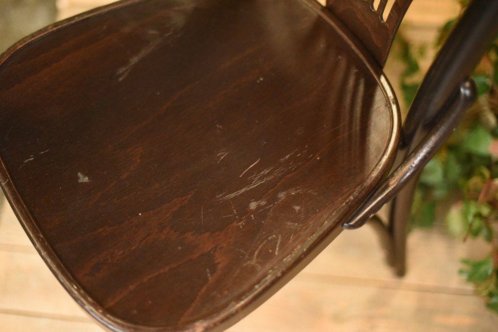 104568 No.056 311056 USED TON CHAIR 中古