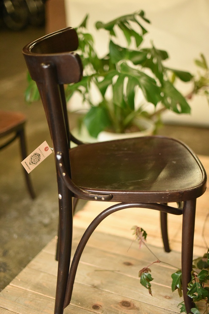 104568 No.056 311056 USED TON CHAIR 中古