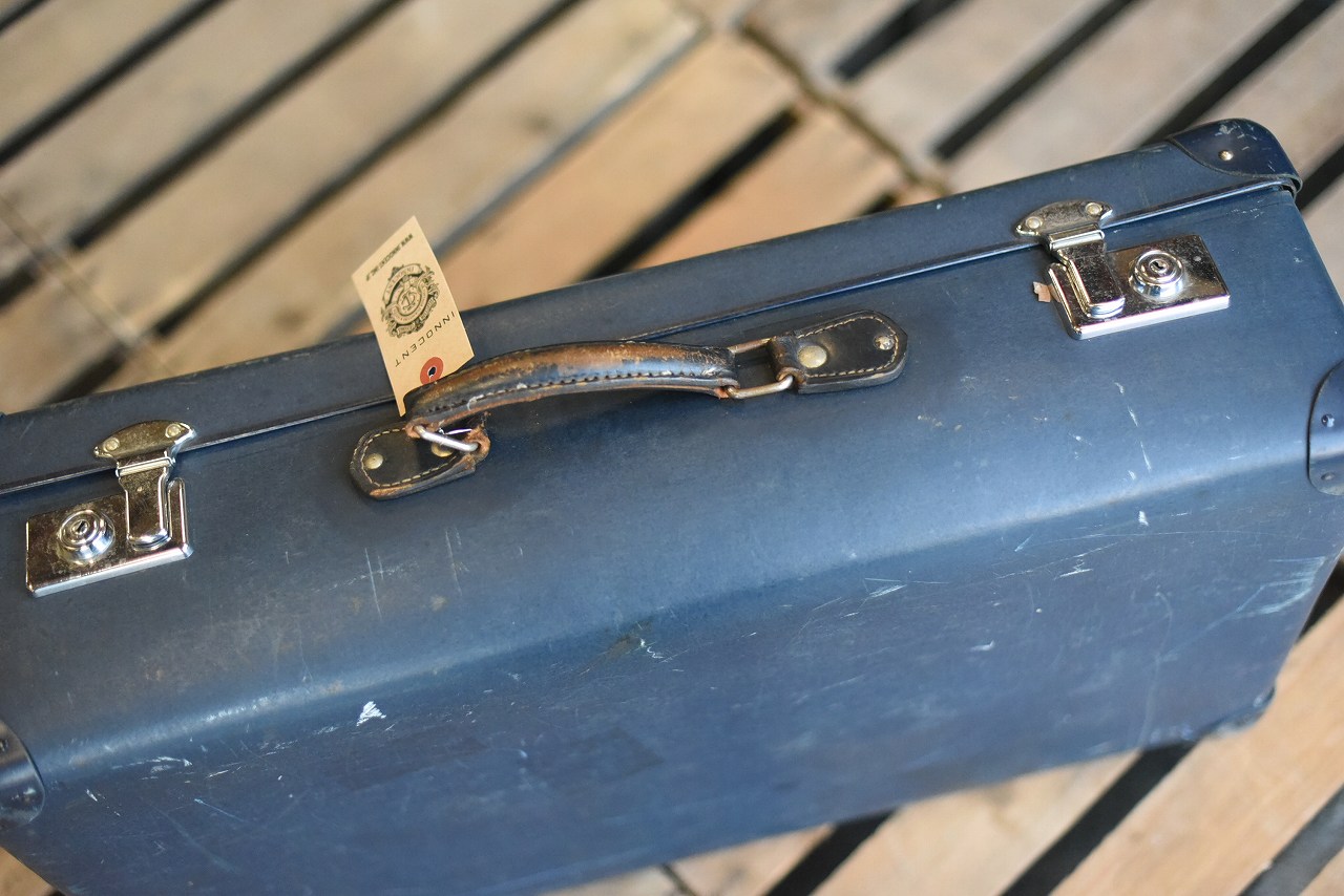 106002 UK ヴィンテージ　英国 グローブ トロッター 「GLOBE TROTTER」 MADE IN ENGLAND 刻印