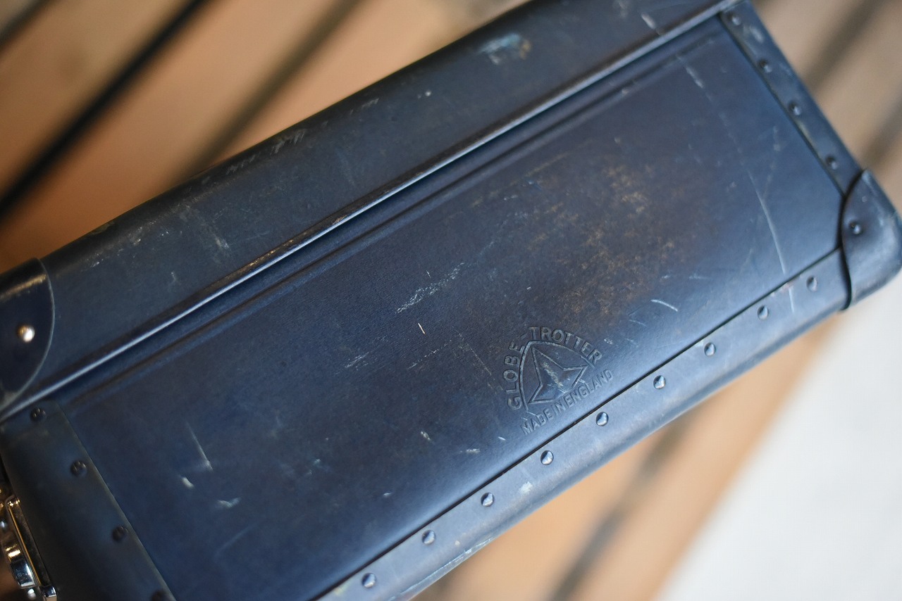 106002 UK ヴィンテージ　英国 グローブ トロッター 「GLOBE TROTTER」 MADE IN ENGLAND 刻印