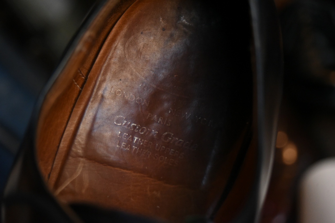 102539 英国 レザーシューズ　 ブランド「チャーチ　Church’s」　