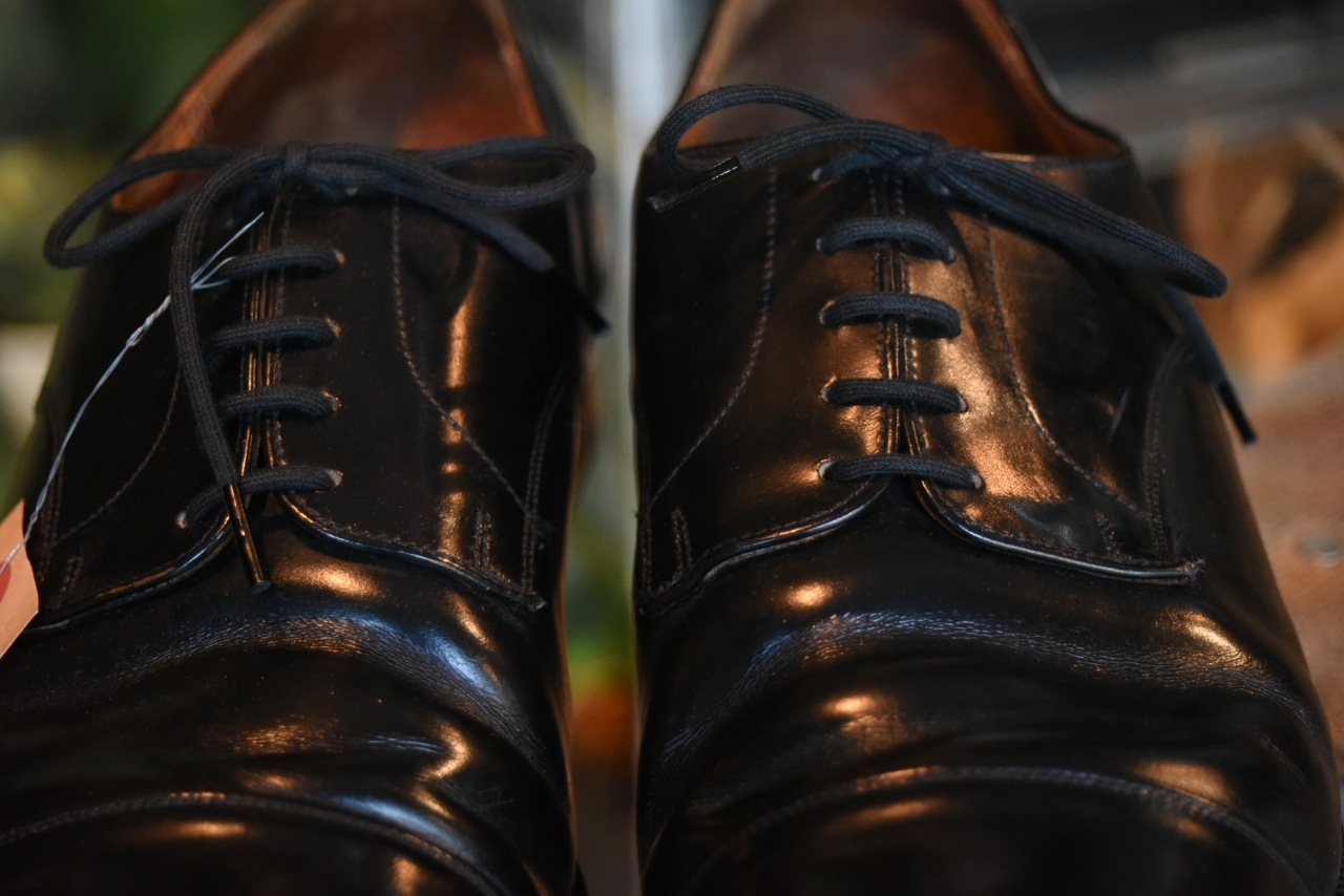 102539 英国 レザーシューズ　 ブランド「チャーチ　Church’s」　