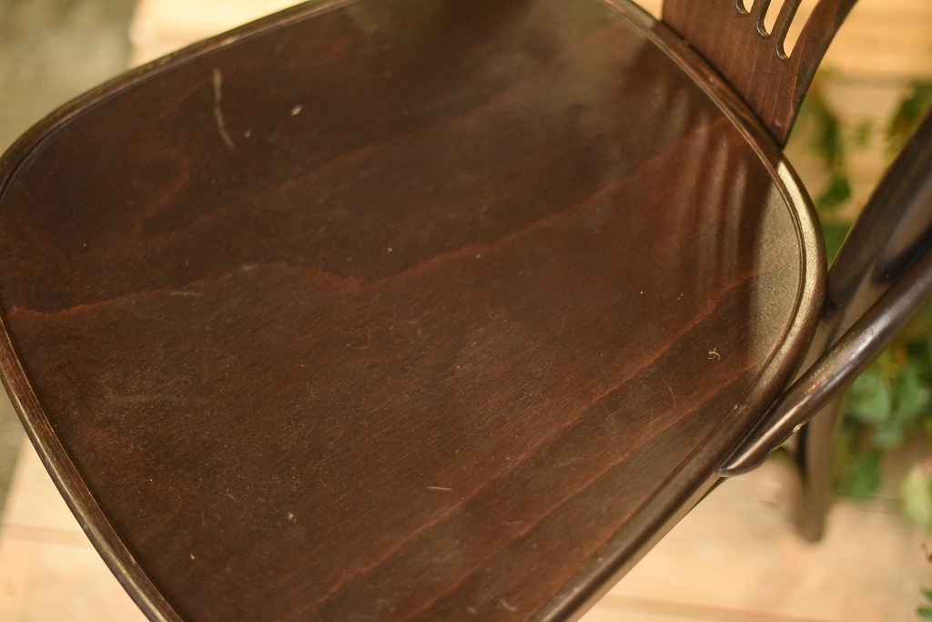 104575　No.056　311056　USED TON CHAIR　中古