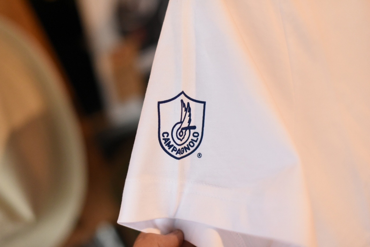 ネイビー M 国内未発売　カンパニョーロ  クラシック Ｔシャツ　CAMPAGNOLO