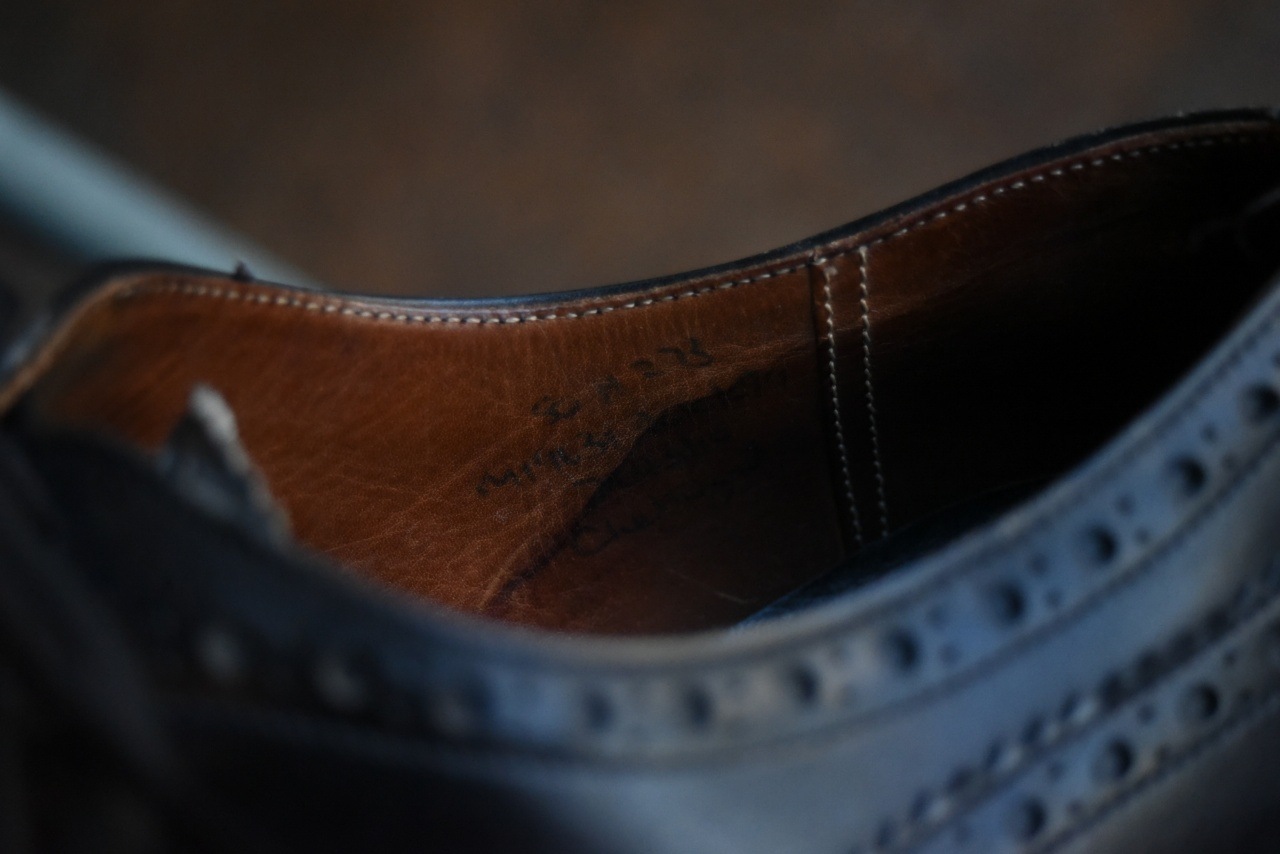 102529 英国 レザーシューズ　ブランド「チャーチ　Church’s」　