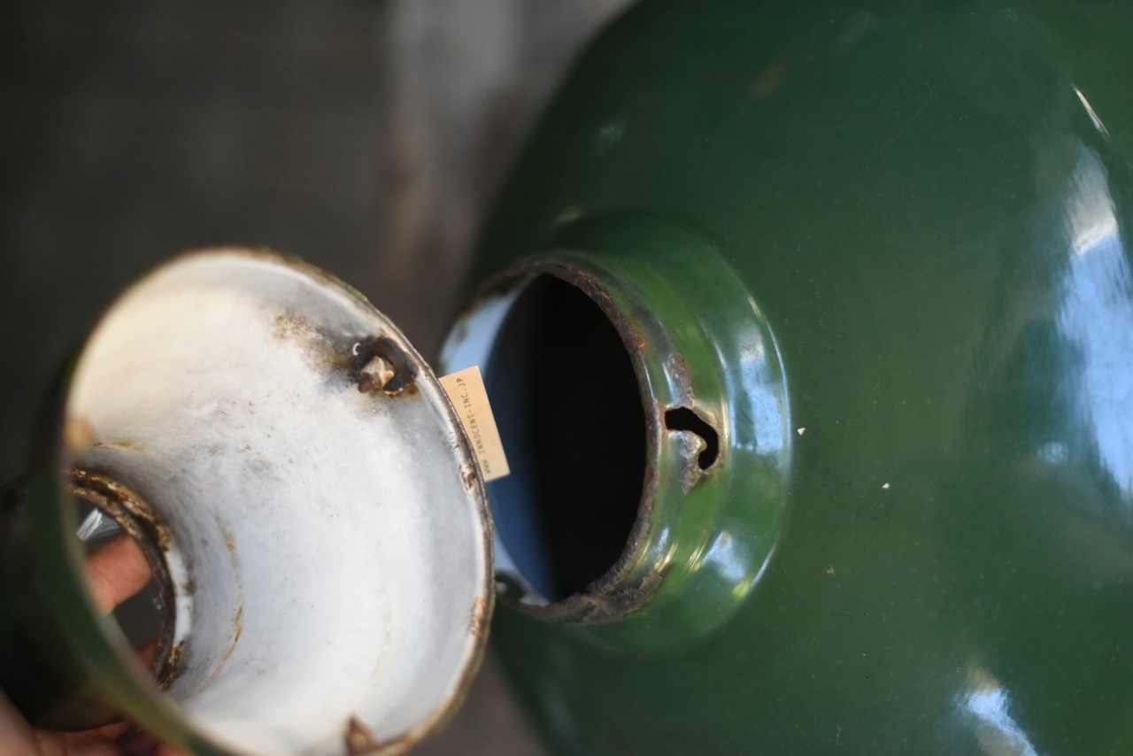 102017 UK ヴィンテージ　エナメル　ランプシェード　ホウロウ