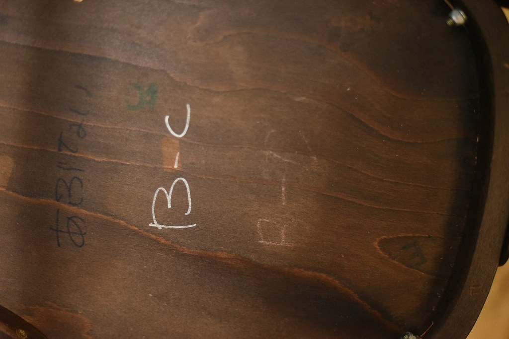 104570　No.056　311056　USED TON CHAIR　中古