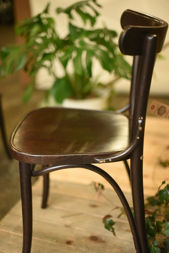 104570　No.056　311056　USED TON CHAIR　中古
