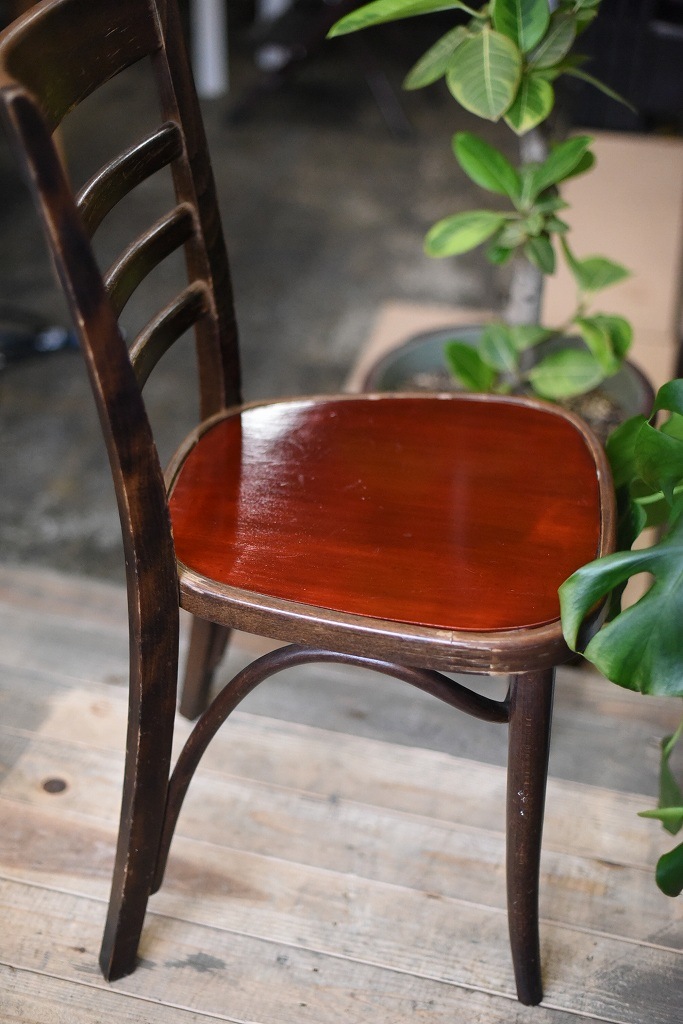 104859 USED TON CHAIR　中古 座面補修品