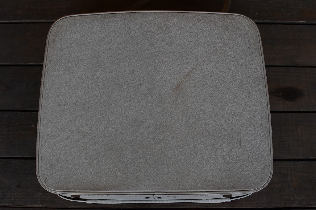 106684 ヴィンテージ　レザー　トランクケース　皮革製　 英国製