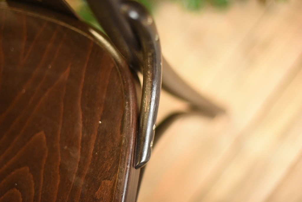 104571　No.056　311056　USED TON CHAIR　中古