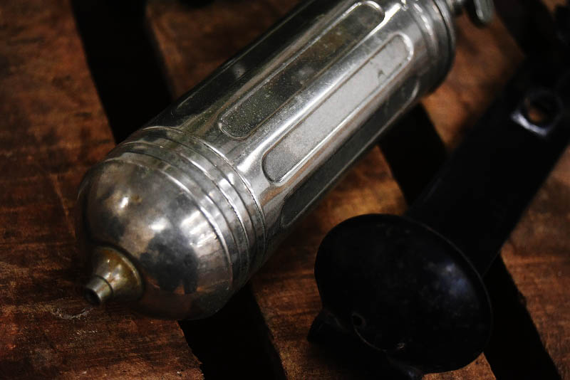 105317 ヴィンテージ 真鍮製 消火器 FIRE EXTINGUISHER ブラス