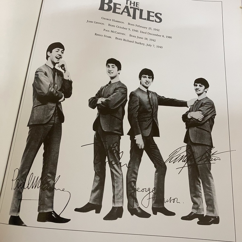 B2385 「THE BEATLES」ビートルズ 英国本 | すべての商品
