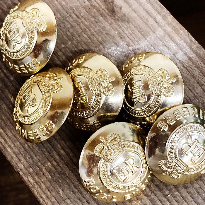 105975 英国 ROYAL ENGINEERS 工兵隊 Elizabeth II Regina GAUNT 6個セット ボタン 真鍮製紋章