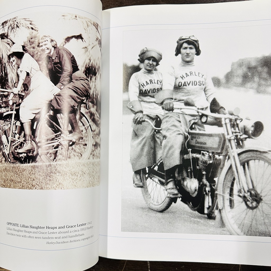 B4623「The American Motorcycle Girls 1900 to 1950」　モーターサイクルガール