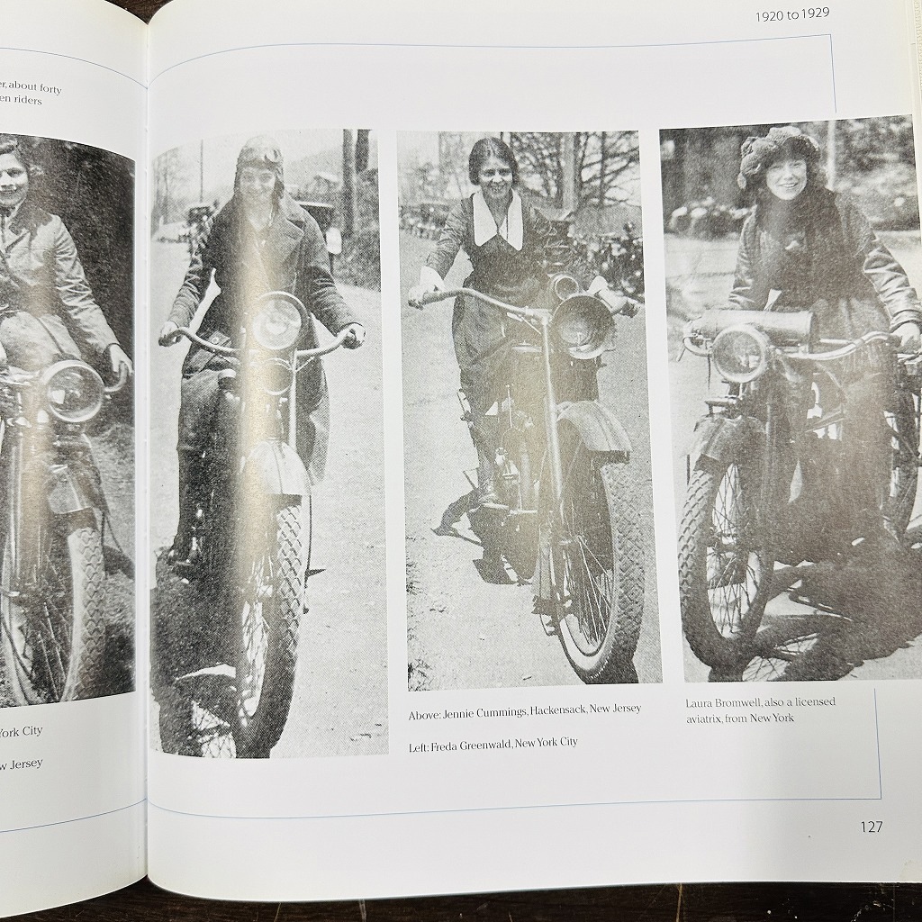 B4623「The American Motorcycle Girls 1900 to 1950」　モーターサイクルガール