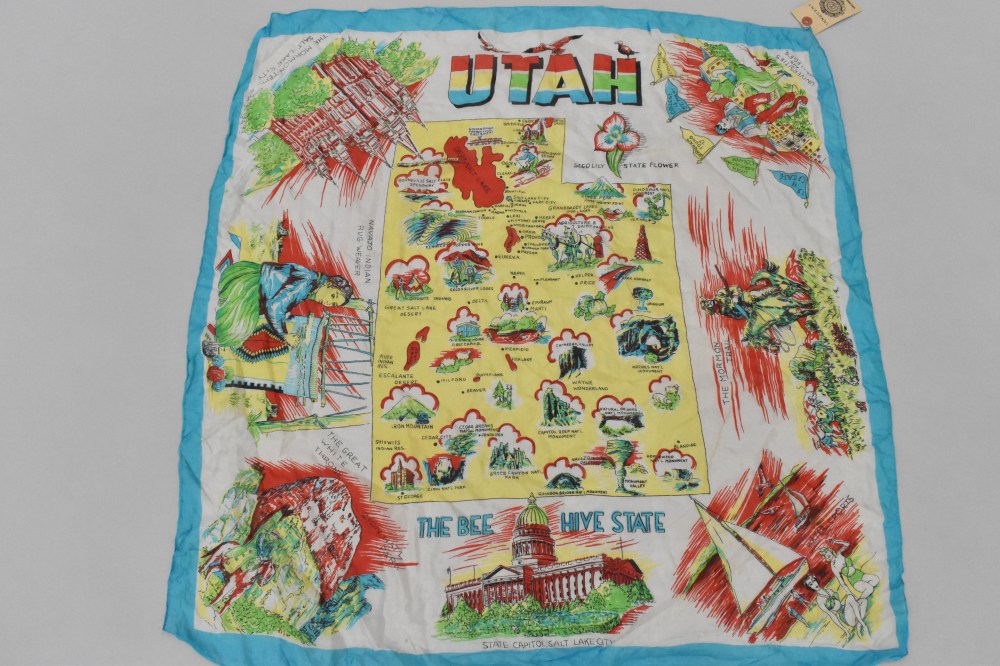 108716 ヴィンテージ 大判 スーベニア スカーフ  Souvenir scarf