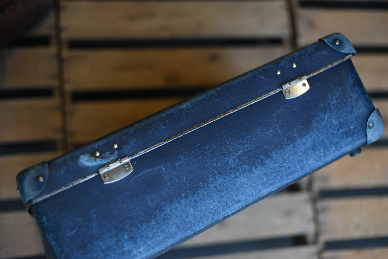 106011 UK ヴィンテージ 英国 グローブ トロッター 「GLOBE TROTTER」 MADE IN ENGLAND 刻印