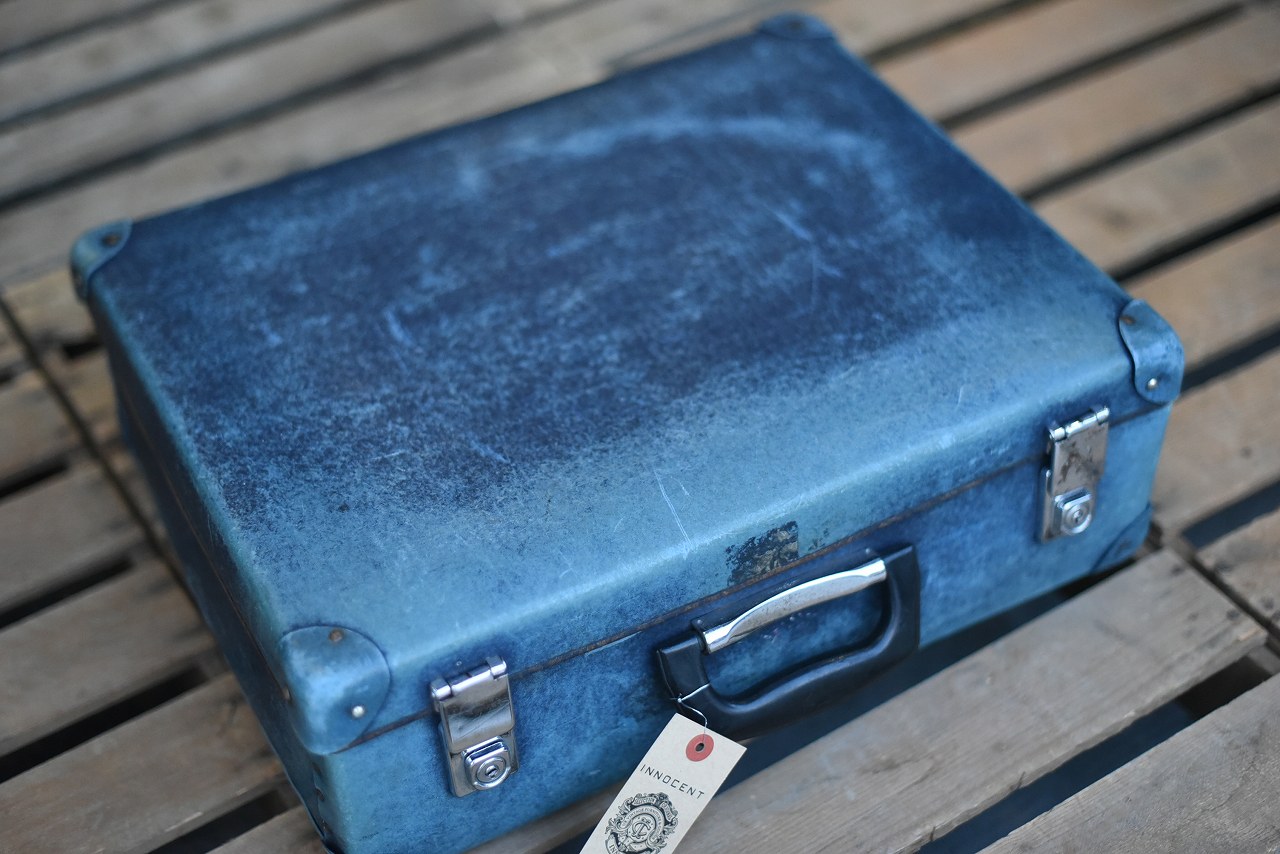 106011 UK ヴィンテージ 英国 グローブ トロッター 「GLOBE TROTTER」 MADE IN ENGLAND 刻印