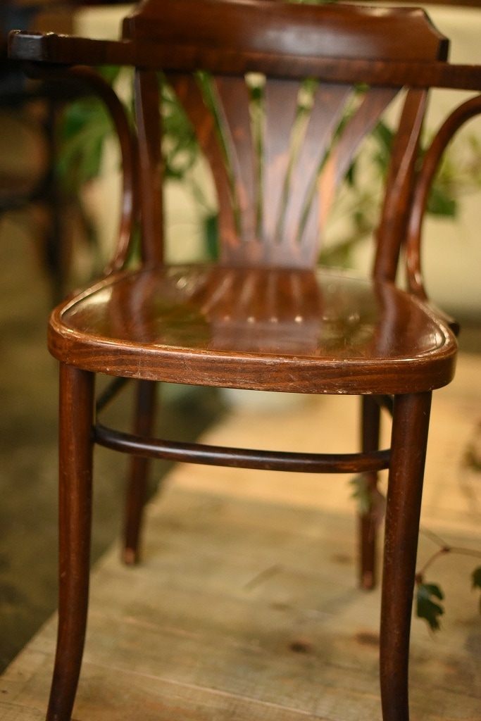 104579 ARM CHAIR No.25 321025 USED TON CHAIR 中古