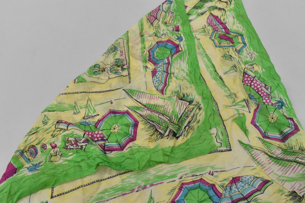 108729 ヴィンテージ 大判 スーベニア スカーフ Souvenir scarf