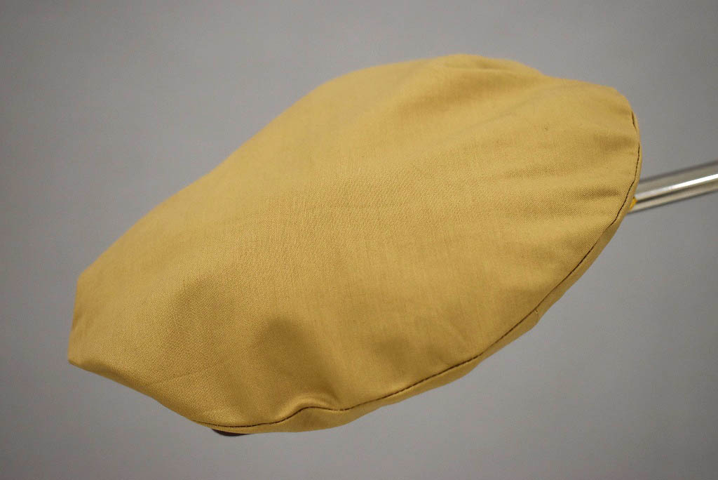 107501　ベレー帽　ベージュ　INNOCENT & GOLDEN NEEDLE LONDON  コラボ商品！ Made in Great Britain