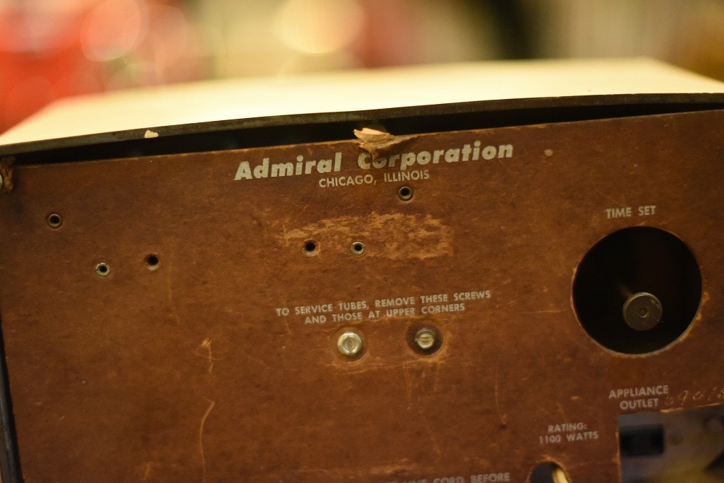 R0019 レンタル ヴィンテージ　ラジオ 「Admiral Corporation CHICAGO ILLINOIS」